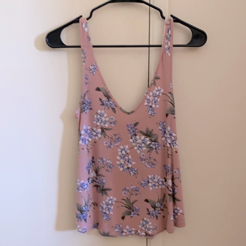Soft and flowy tank top - XS